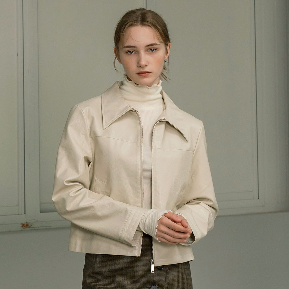 SIOT4023 Fake Leather Crop JK_Cream