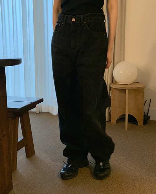 boy-wide-denim-pants-black