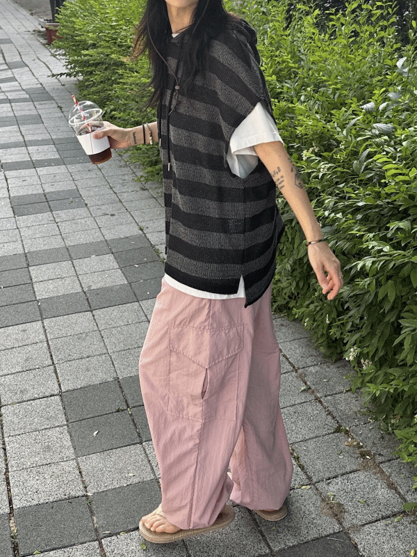 Nylon string cargo pants / 스트링 와이드 나일론카고바지 조거팬츠 카고 팬츠