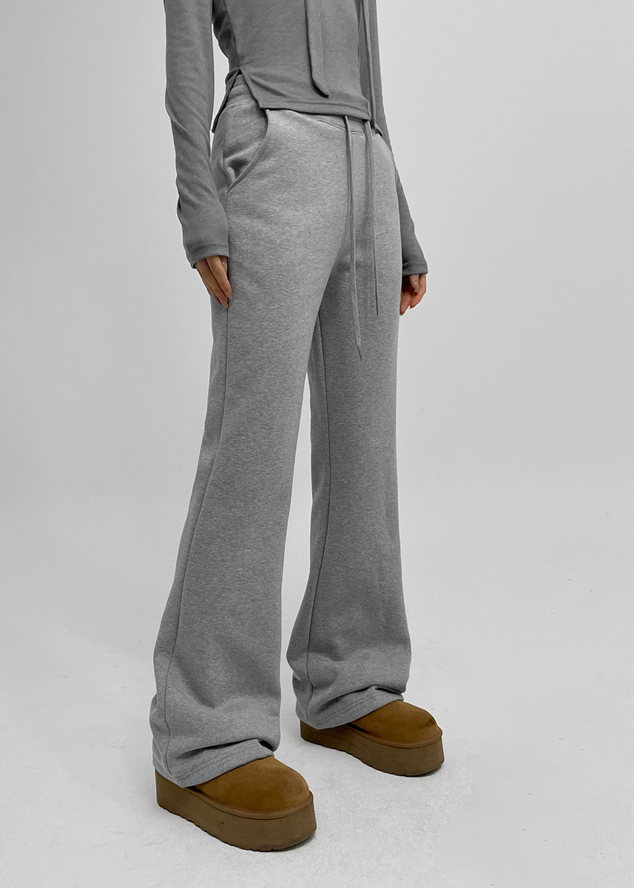 https://cf.product-image.s.zigzag.kr/original/c/13/104/661/131046619-8901420670257485438.jpeg