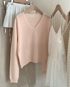 Wholegarment V Neck Knit Top