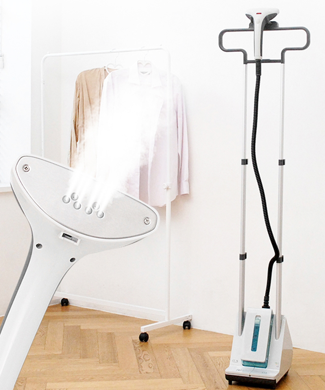 델키 제트 스타일러 DKC-1000 2200W 파워 스탠드형 스팀다리미