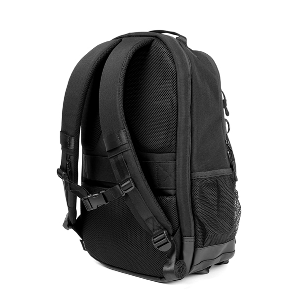 몬스터리퍼블릭 MOVEMENT POCKET BACKPACK / BLACK