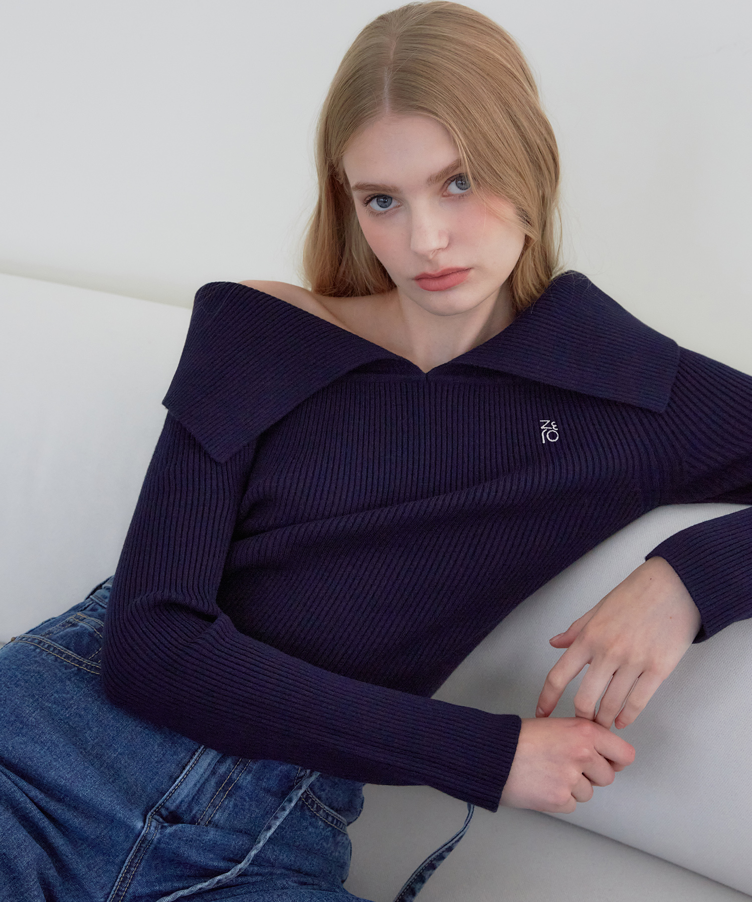 [헬로시모네] 자스민 네이비 스웨터 AW25-JSWN