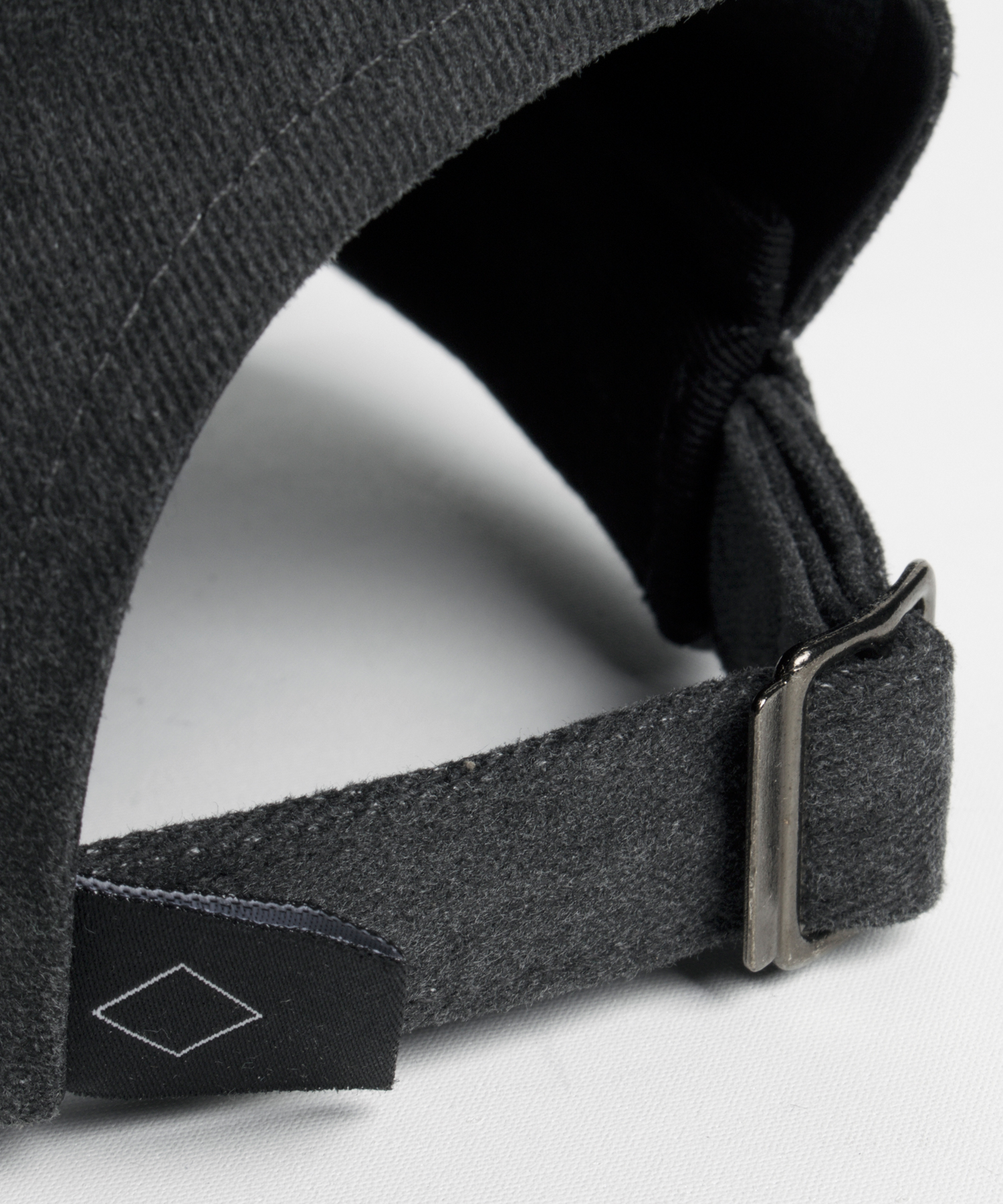 플래토 피그먼트 볼캡 HY CAP DARK GREY