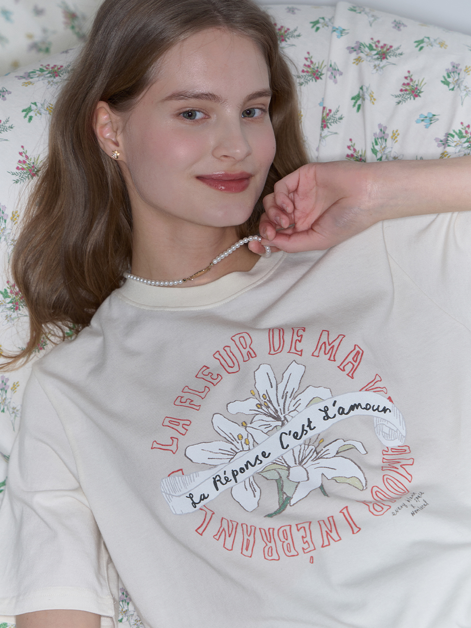 X Lily Hand Drawing T shirt Cream Yellow x-lily-hand-drawing-t-shirt-cream-yellow