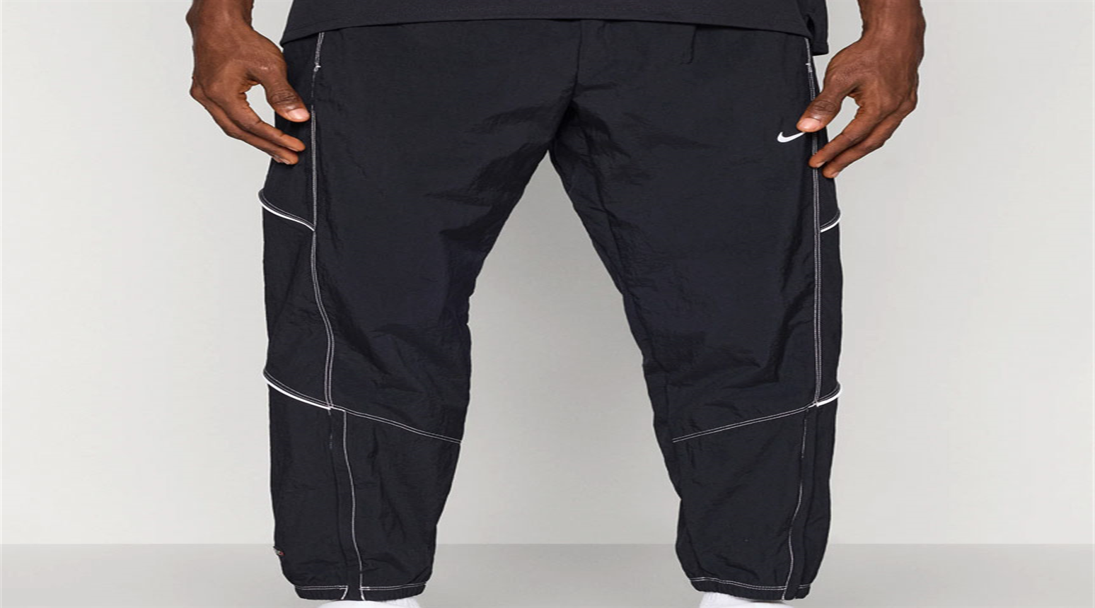 나이키 레트로 남성 드라이 핏 트랙 팬츠_A IF2033-010