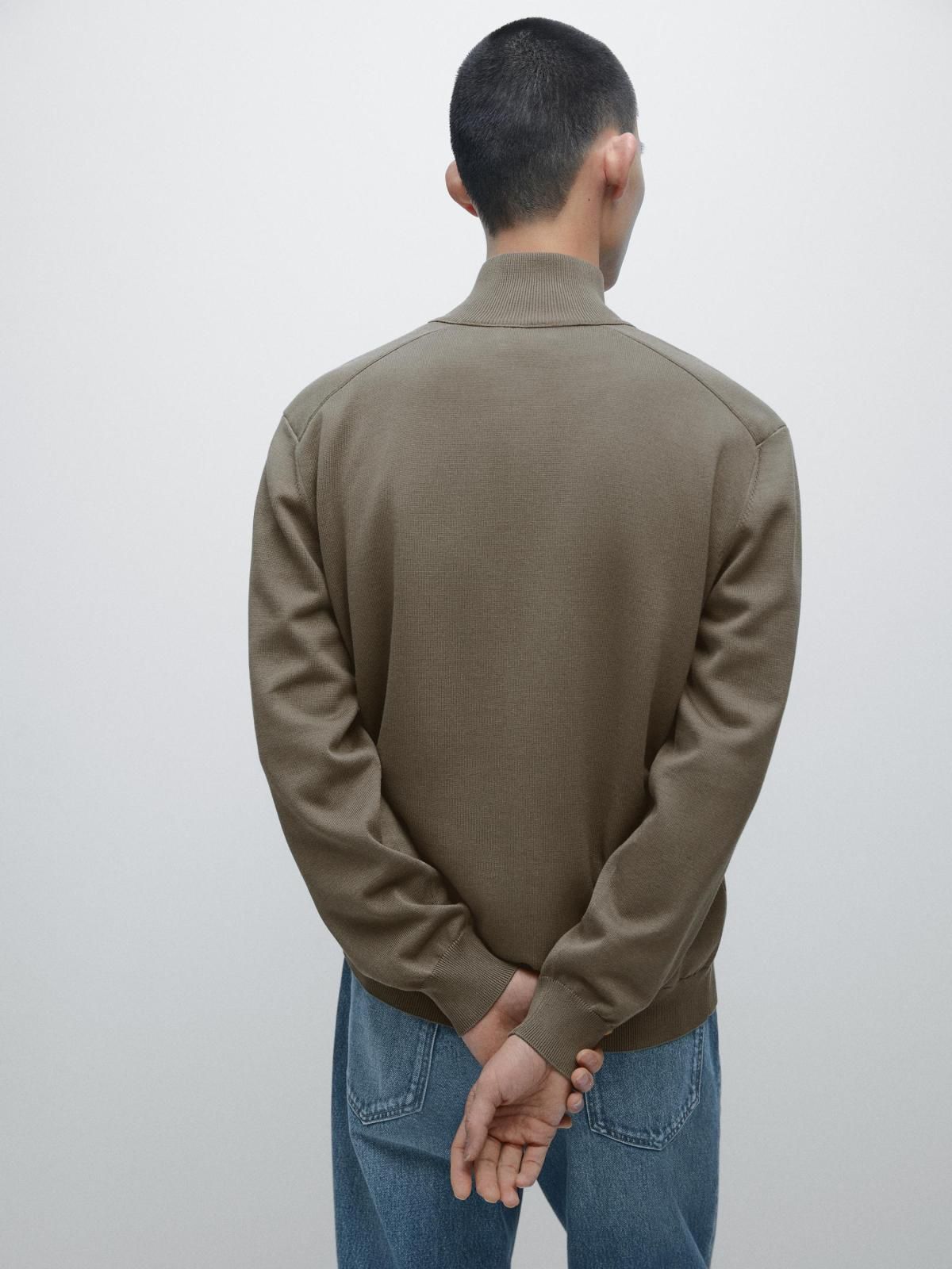 8번째 이미지