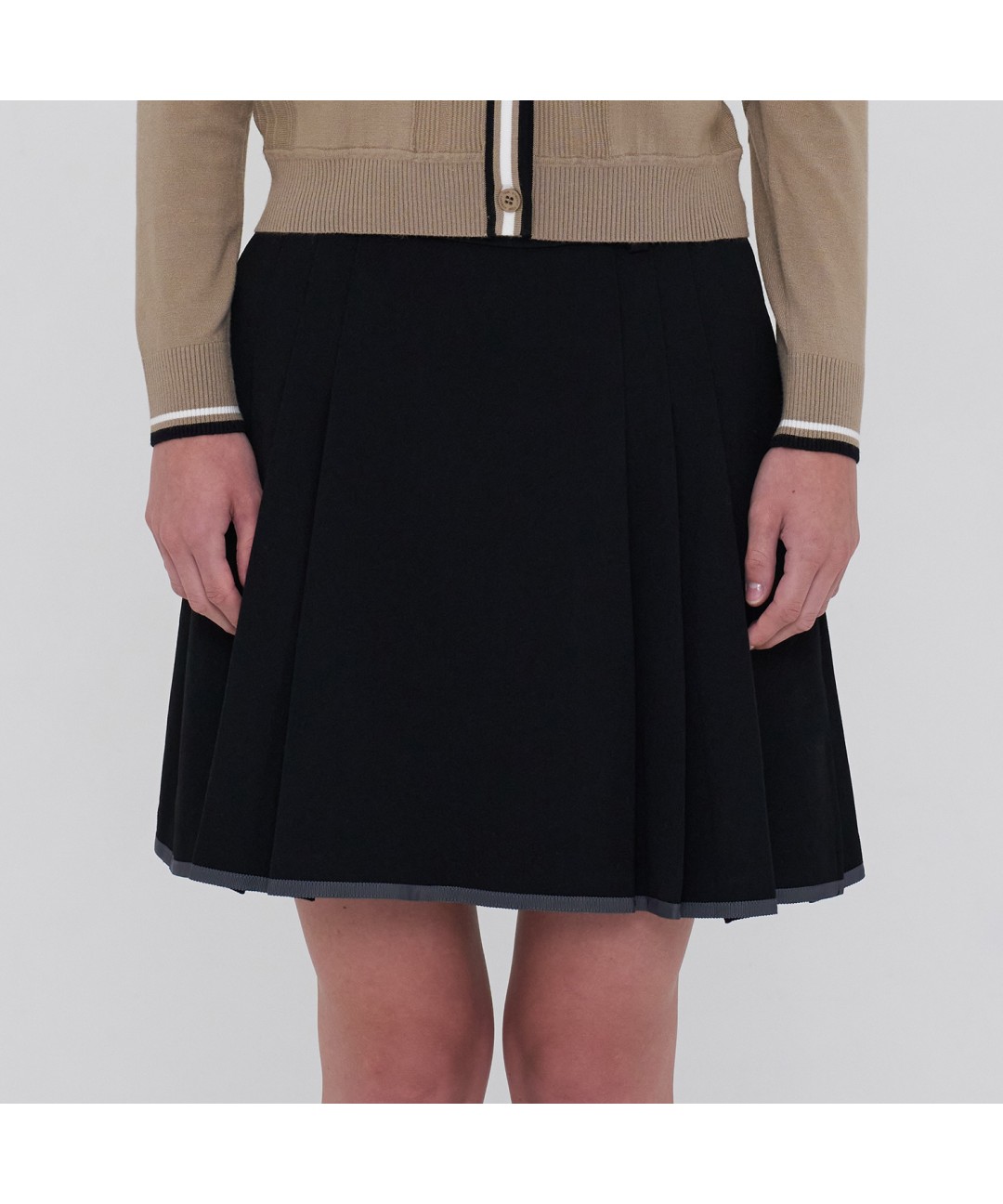 [JDX] 여성 중기장 플리츠 트임 큐롯(X1PQU7773BK)