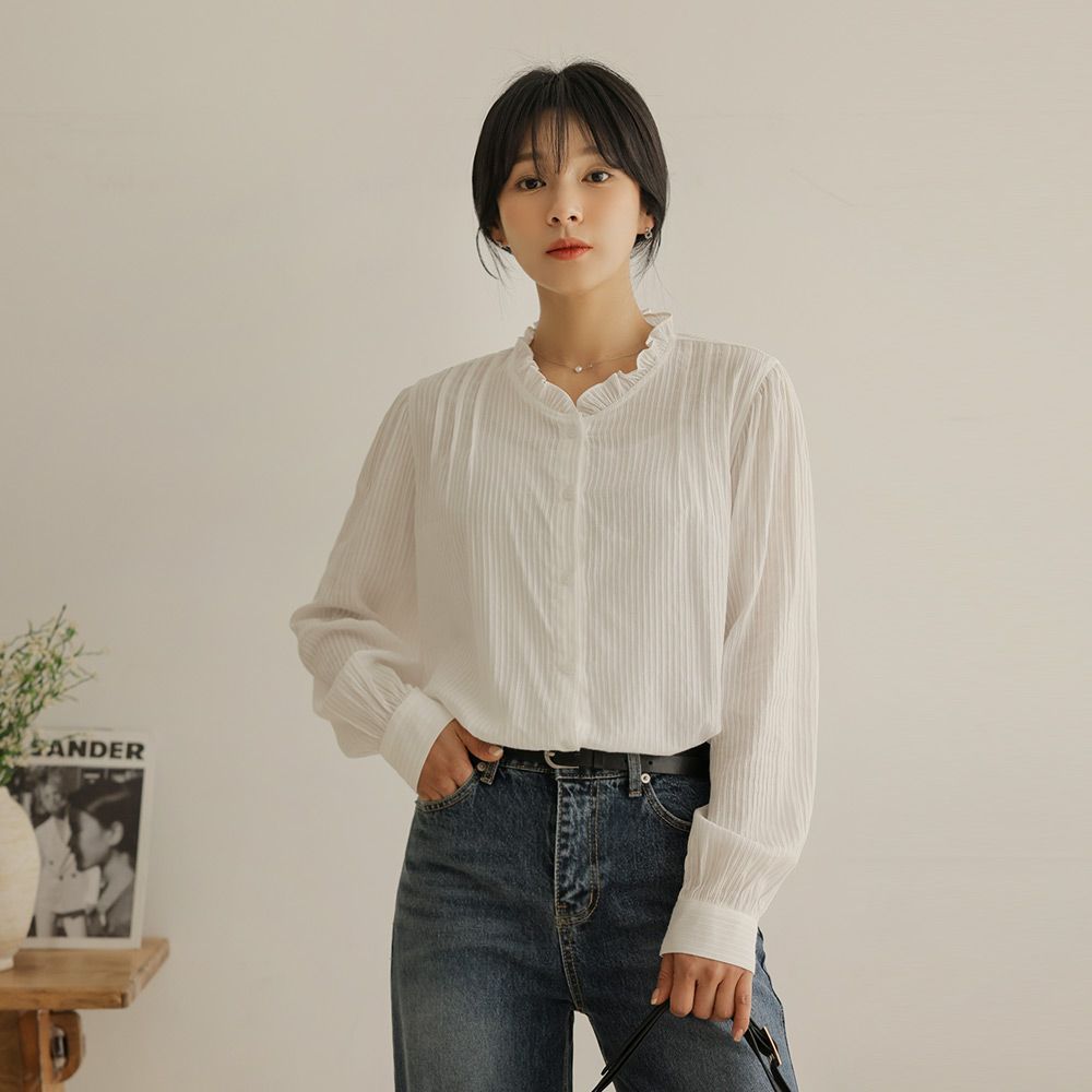[66-110] 조버 프릴 줄지 핀턱 블라우스